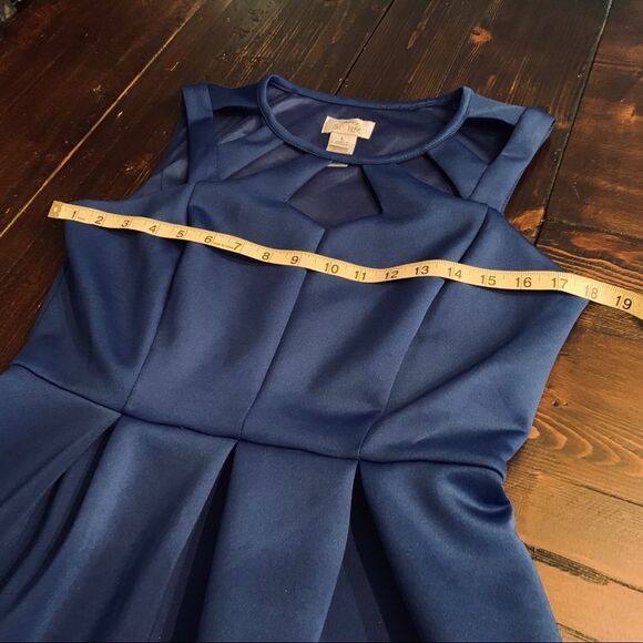 Mini Blue Keyhole Tunic Design Dress size L - Picture 7 of 8